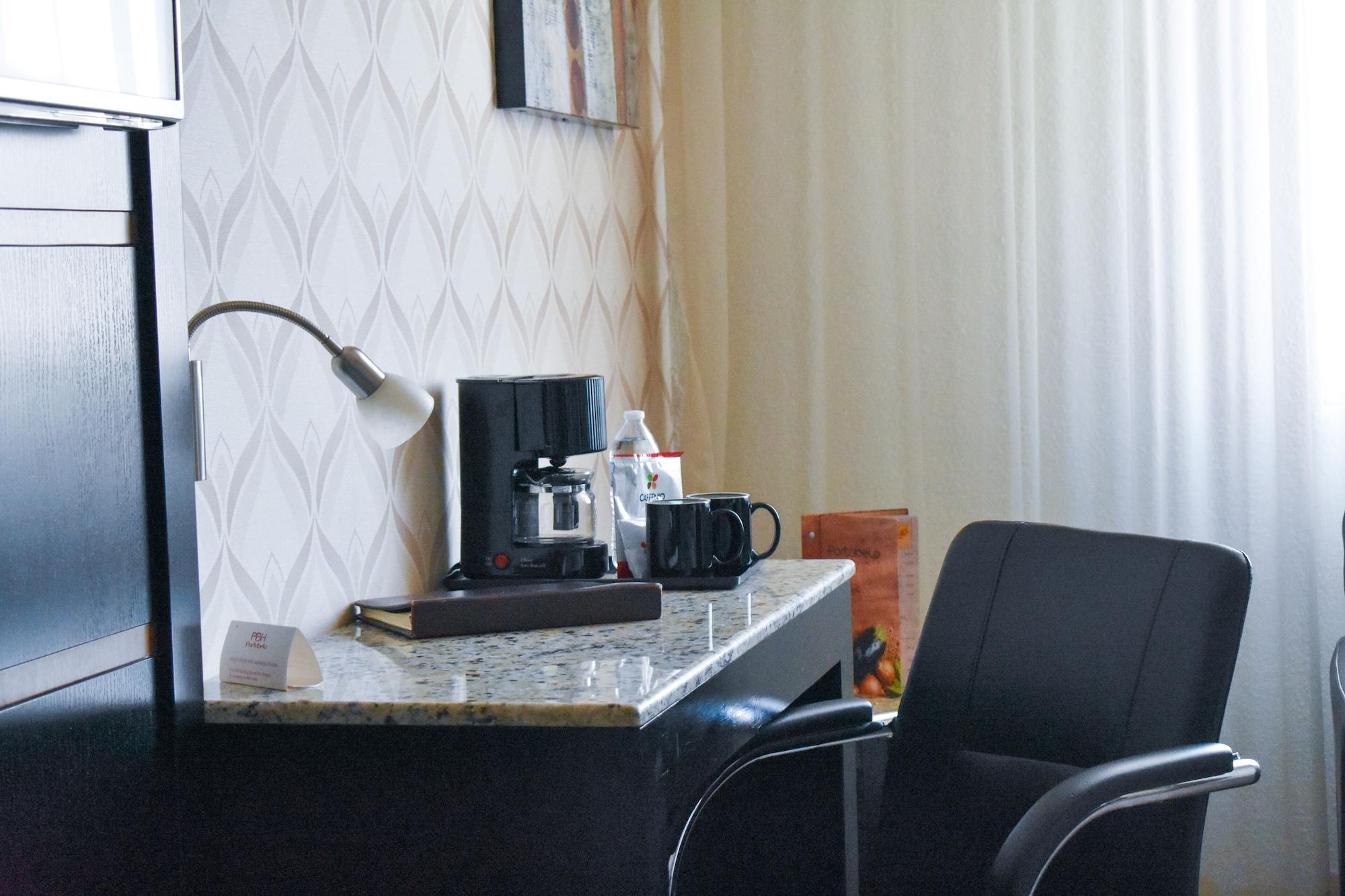 גואדלחארה Hotel Portobelo מראה חיצוני תמונה